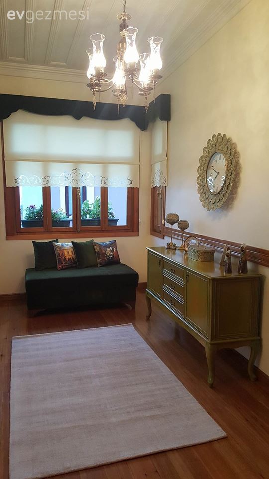 Duvar dekorasyonu, Konsol, Oturma Odası