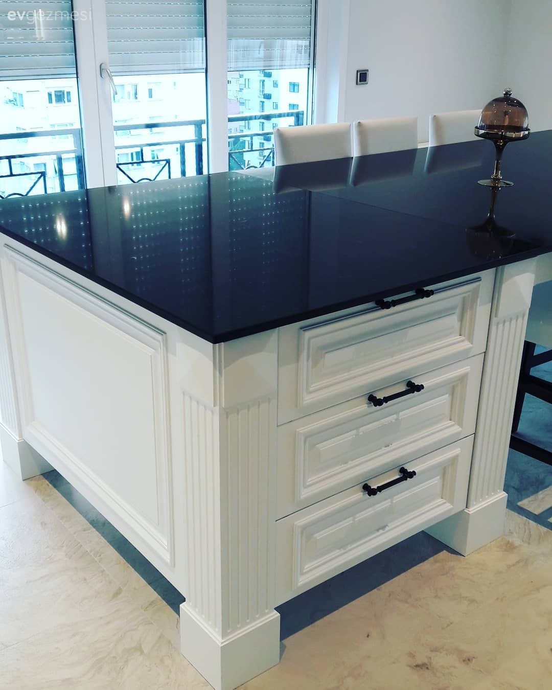 Mutfak, Geleneksel Mutfak, Beyaz mutfak, Siyah- Beyaz, Ada mutfak