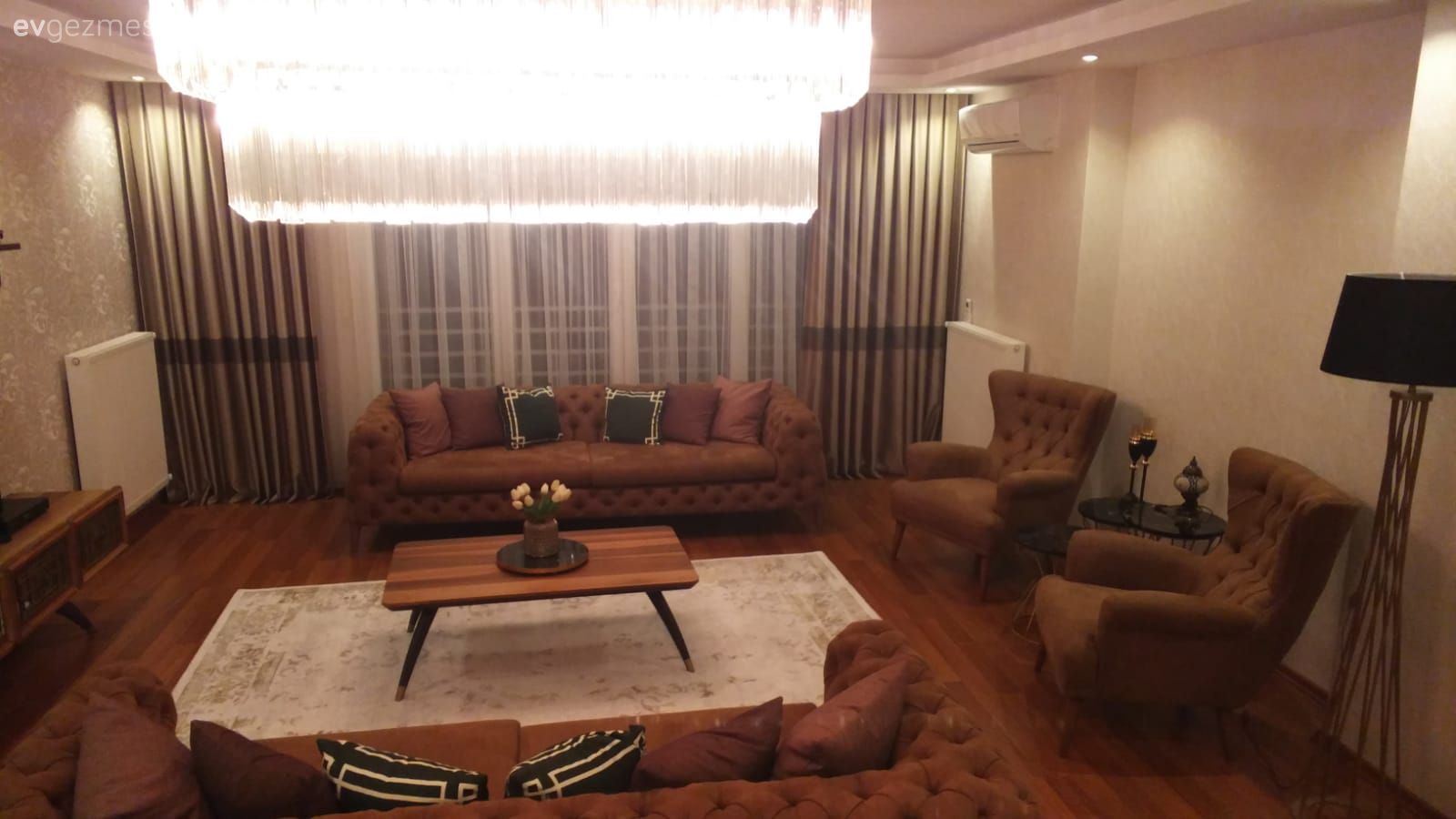 Bu İstanbul Evi Sıcacık Renklerle Davetkar Bir Hisse Sahip