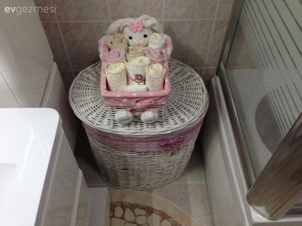 Beyza Hanım'ın bordo ağırlıklı zarif ve karakterli evi