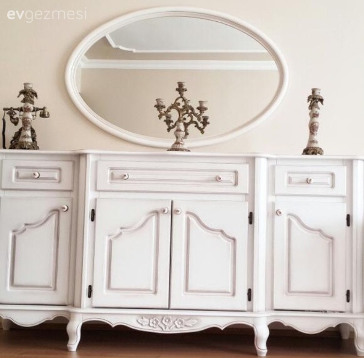 Çiçek desenlerin hakimiyetinde: Gülşah hanımın zarif evi..