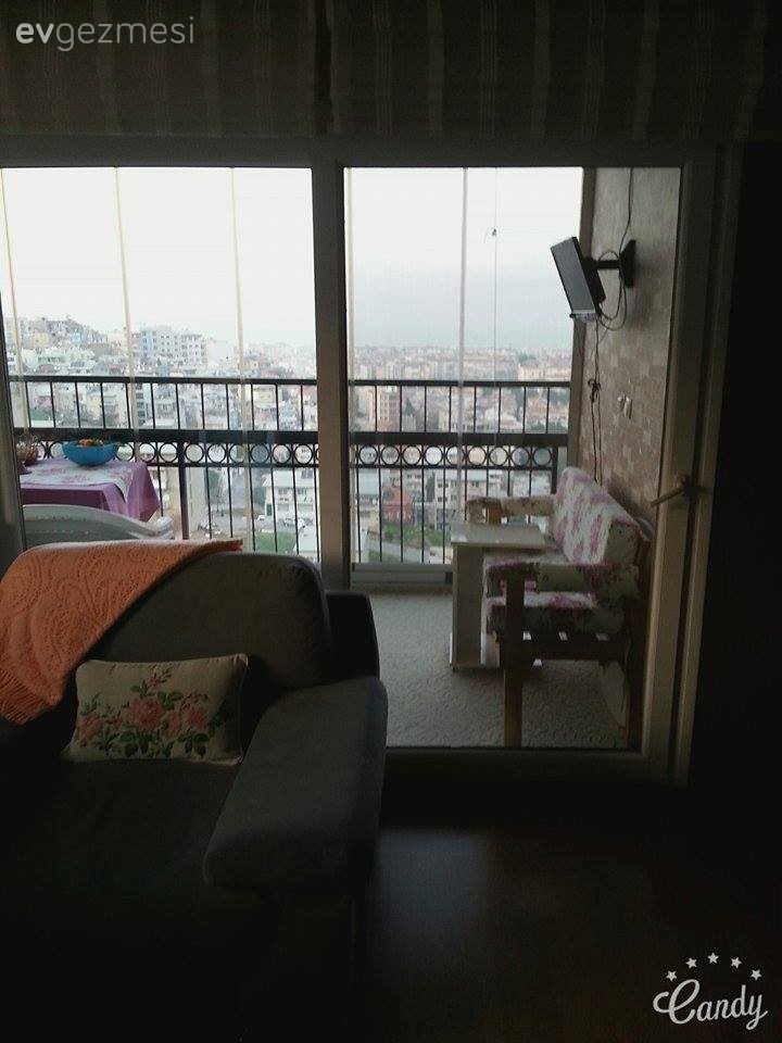 Songül hanımın kullanışlı ve iç açıcı, kutu gibi evi..