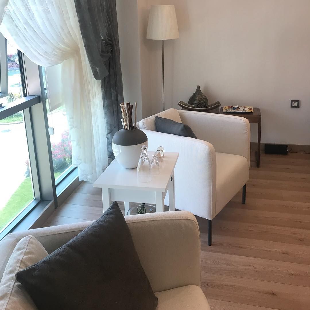 Salon, Berjer, Lambader