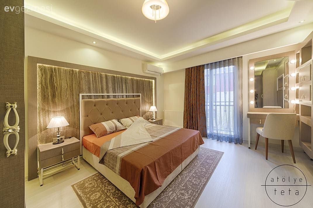 Yatak Odası, Yatak başlığı, Led aydınlatma, Asma tavan, Yatak örtüsü, Abajur