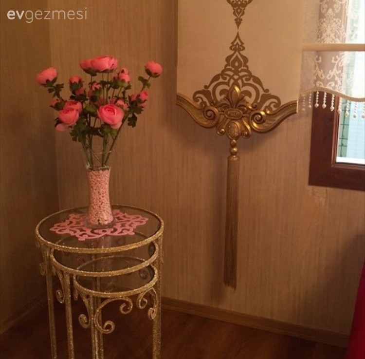 Gönül hanımın klasik ve moderni harmanladığı, göz alıcı evi..