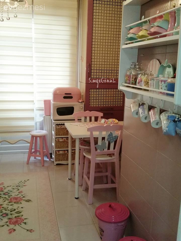 Mutfak, Mutfak masası, Pembe mutfak, Terek