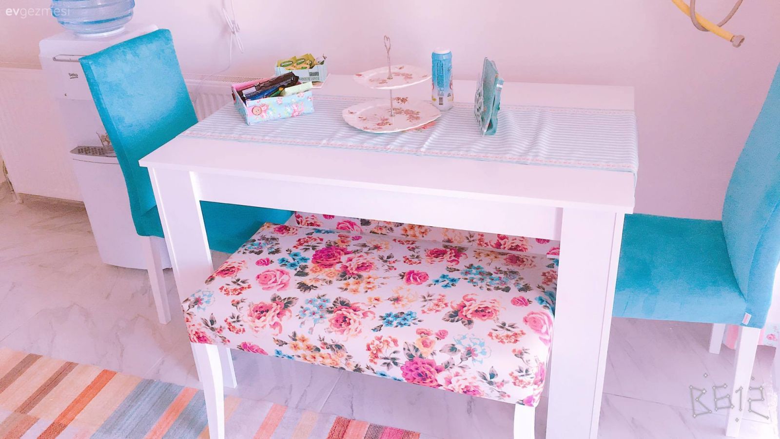 Bank, Mavi, Mutfak masası, Mutfak