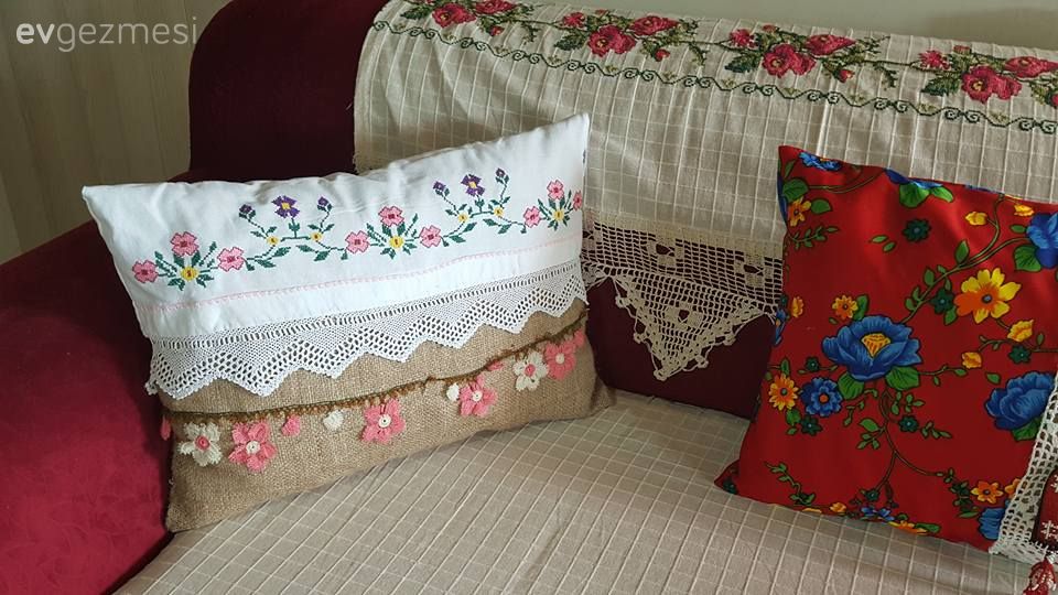 Yaşanmışlıklar Tülay Hanım'ın Evine Nakış Nakış İşlemiş!