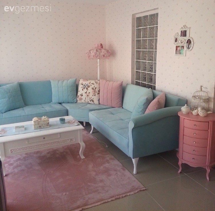 Köşe koltuk, Mavi, Orta sehpa, Oturma Odası, Pembe