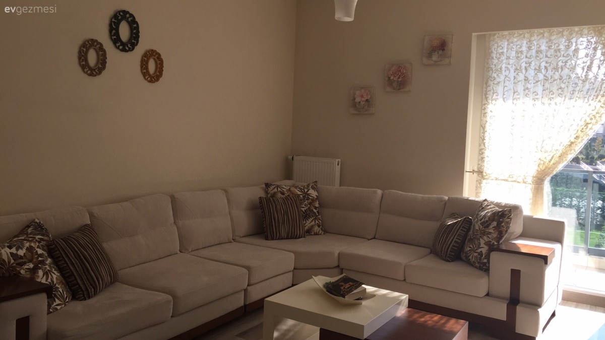 Derya hanımın zarif evinden yeni kareler..