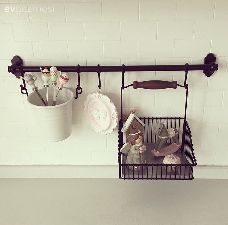 Burcu hanımın bol emekle dönüşen, serin renklerde dingin ve şık evi..