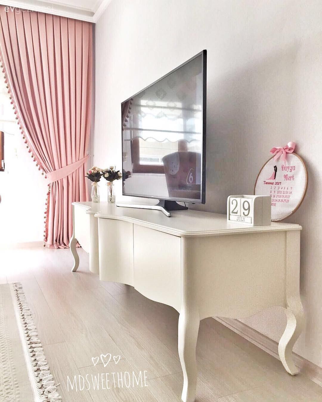 Fon perde, Pembe, Salon, Tv ünitesi, Country