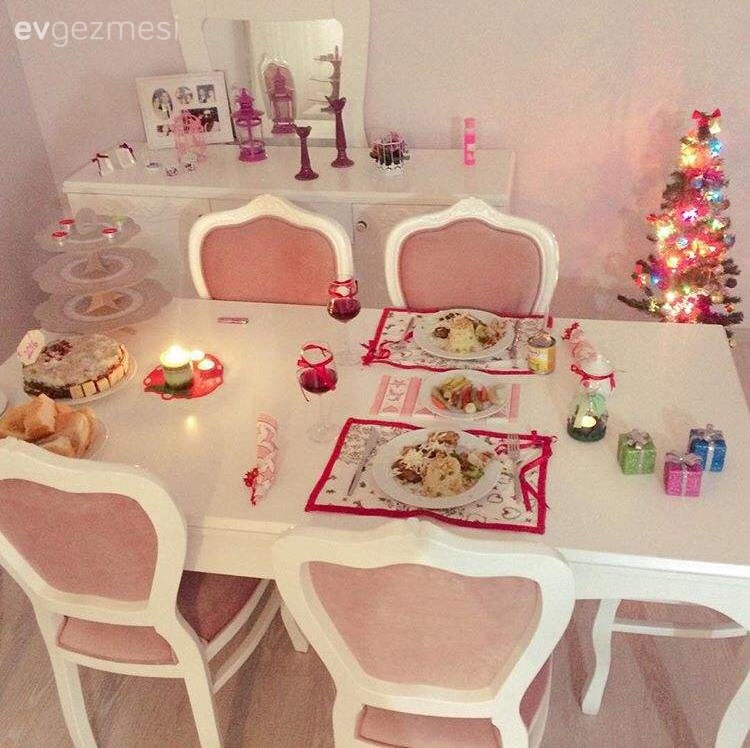 Pembe, Sunum, Yemek Odası