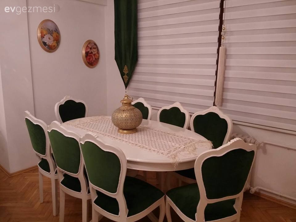 Klasik stilde, boyanıp yeşile kaplama ile harika bir dönüşüm..