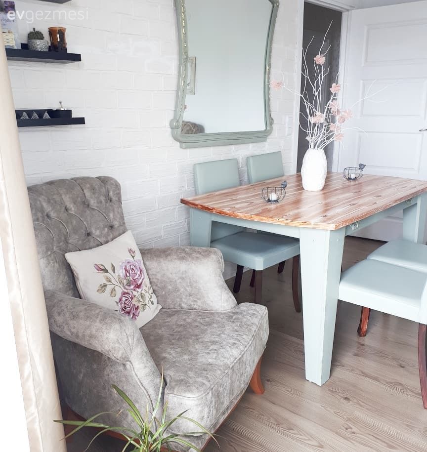 Yenilenen salonda bolca el emeği dokunuş. Filiz hanımın dönüşümü..