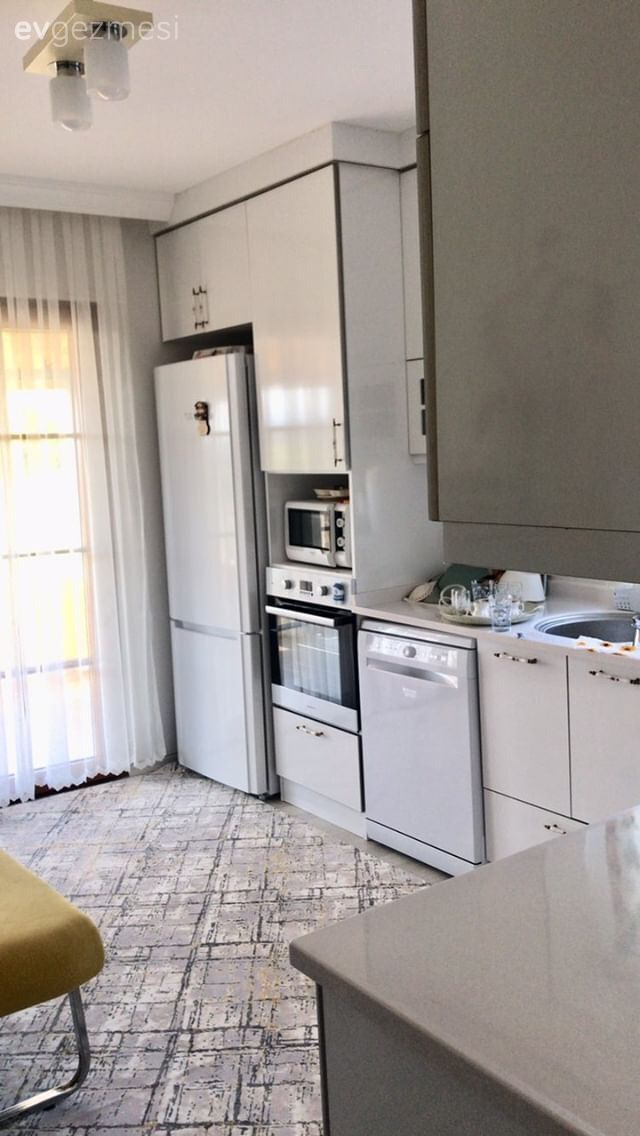 Mutfak, Beyaz mutfak, Mutfak halısı