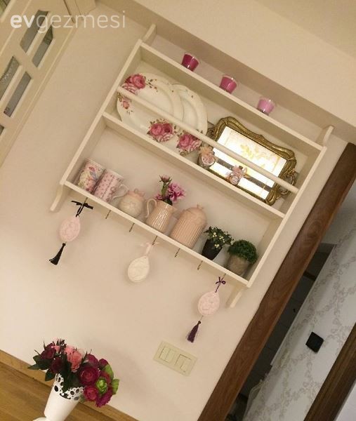 İngiliz kır evi stilinde harika bir mutfak..