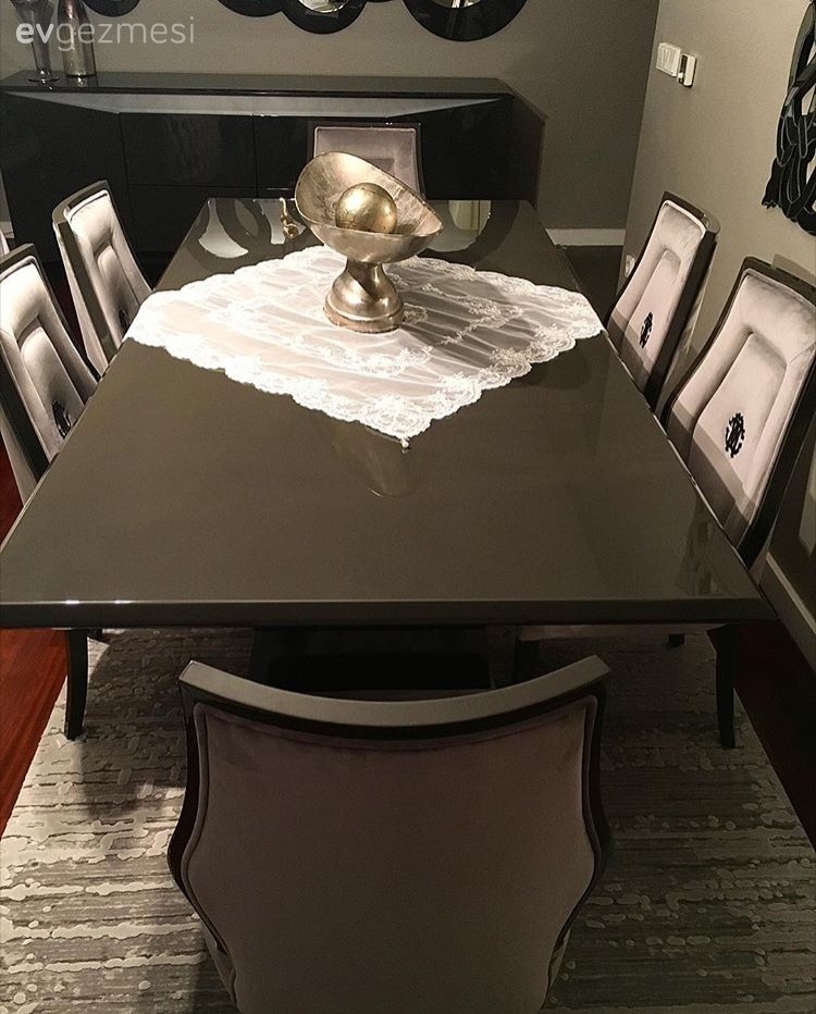 Gri, Siyah, Yemek Odası