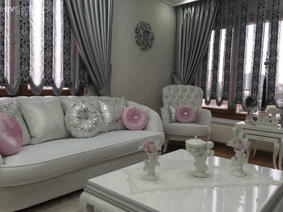 Beyaz, Gri, Orta sehpa, Pembe, Perde, Salon