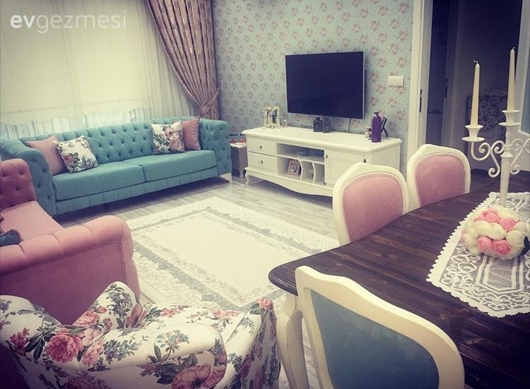 Yeni evli Hilal hanımın country stilde, cıvıl cıvıl evi..