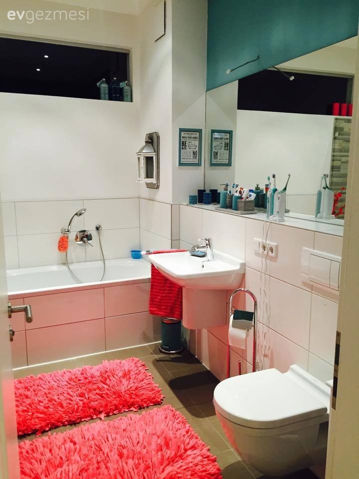 Banyo, Dekoratif Objeler, Nar çiçeği