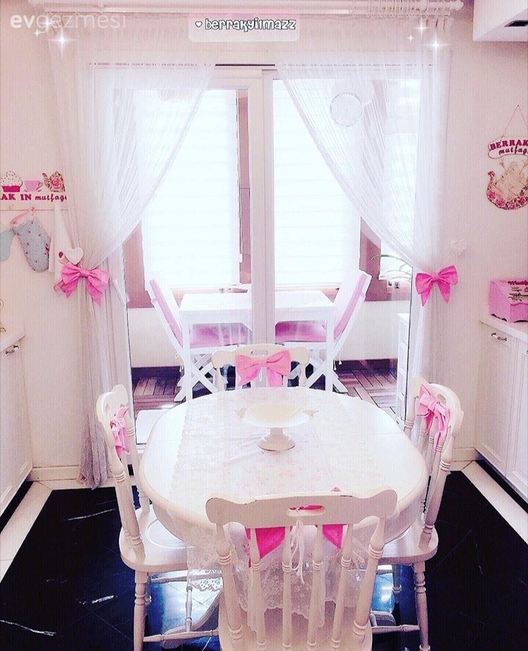 Mutfak, Mutfak masası, Pembe, Perde