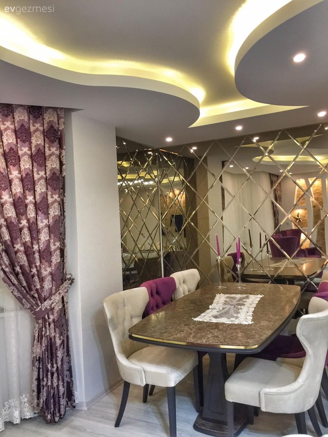 Bu Şık Salonda Klasik Stile Ritim Katılmış!