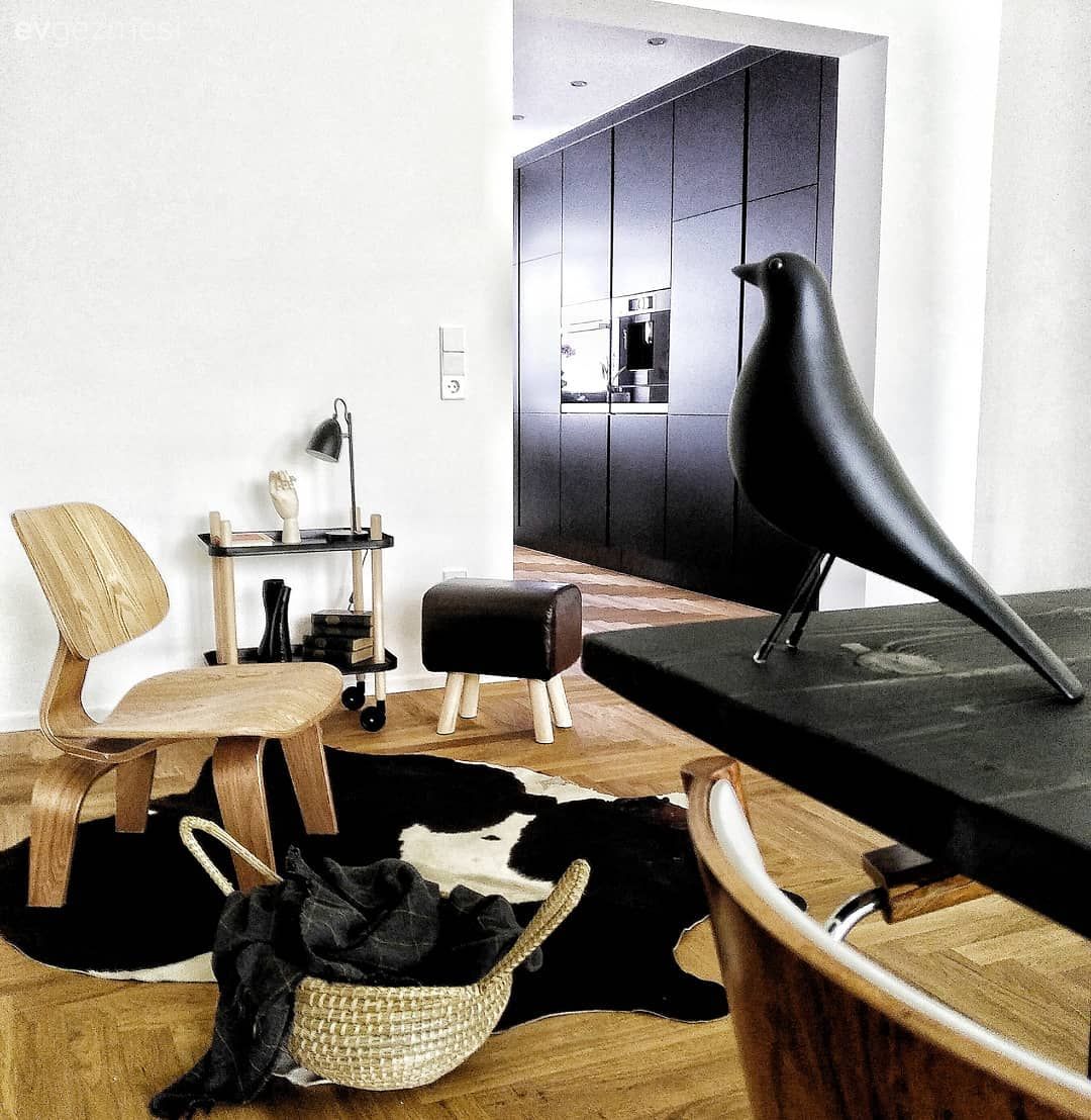 Komple Yenilenen Bu Evde 1960'lar Bugün ile Buluşuyor