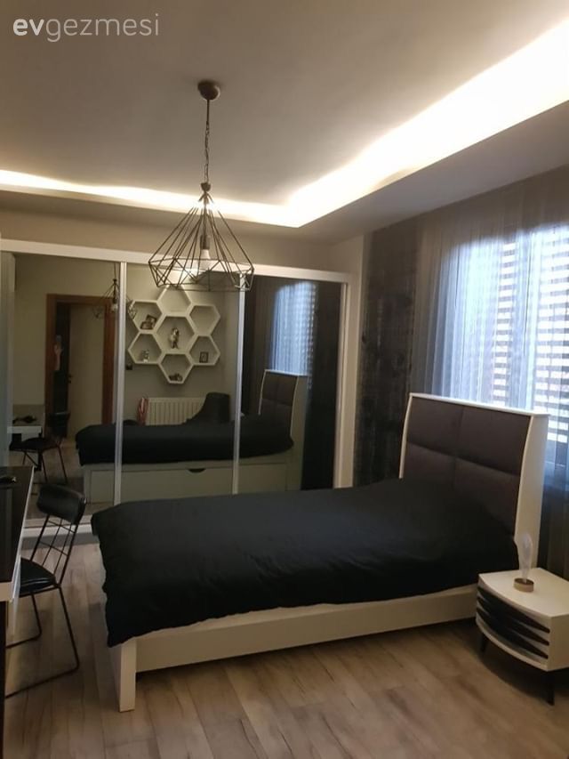 Genç odası, Asma tavan