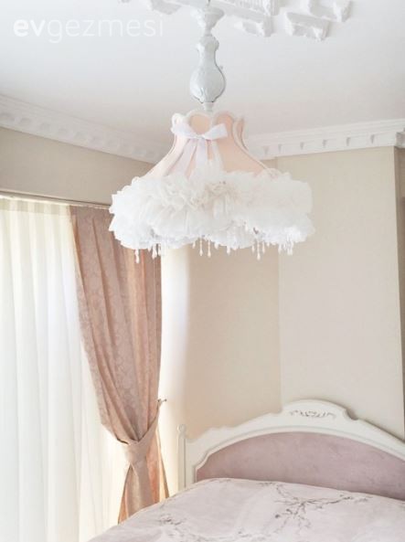 Hatice hanımın pembenin hakimiyetinde cıvıl cıvıl evi..