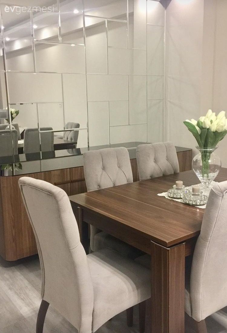 Altın ve mor detaylar ile göz alıcı. Hasret hanımın evinden..