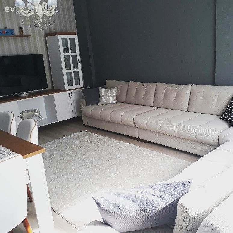 Modern çizgide, sade ve uyumlu. Gamze hanımın evinden..
