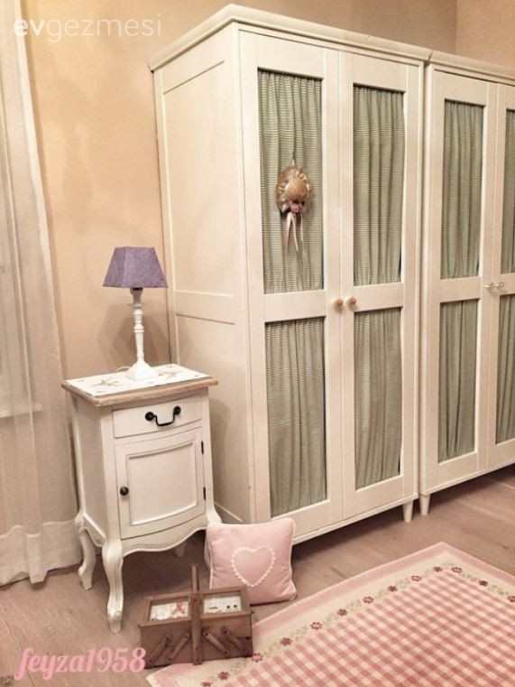 Feyza hanımın dekoru değişen yatak odası..