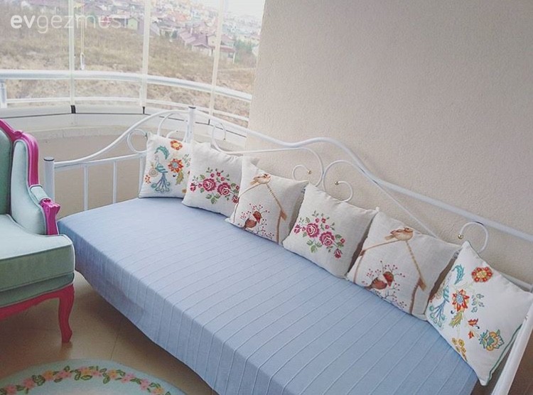 Balkon, Mavi, Kırlent