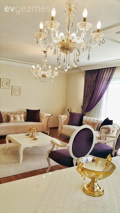 Avize, Berjer, Halı, Krem, Mor, Orta sehpa, Perde, Salon, Aydınlatma