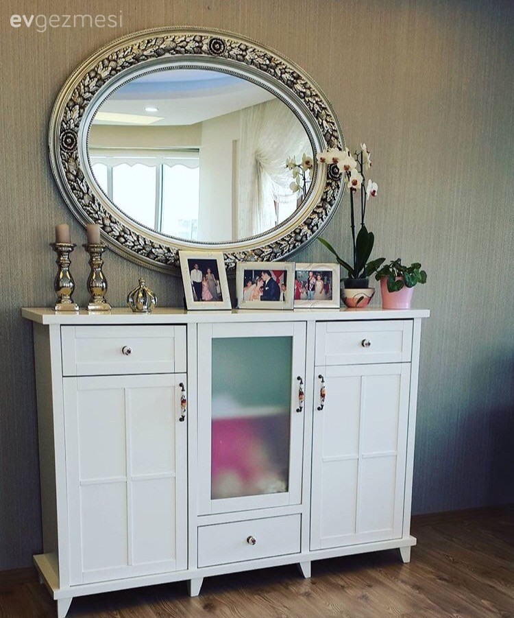 Eskilere yeni hayat vererek, evini dönüştüren Semra hanımdan kareler..