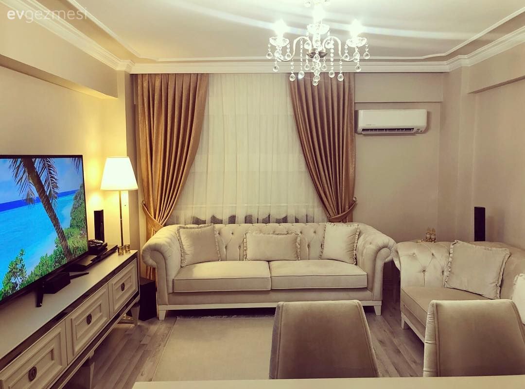 Salon, Chesterfield, Lambader, Tv ünitesi, Avize, Fon perde, Krem