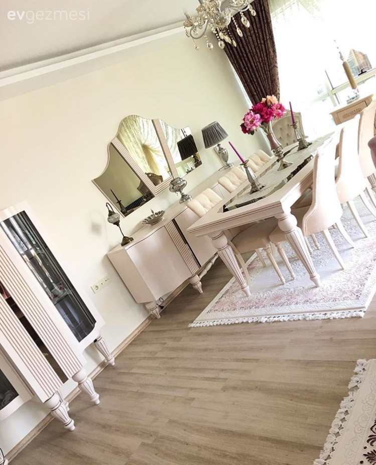Ayna, Halı, Konsol, Salon, Yemek Odası