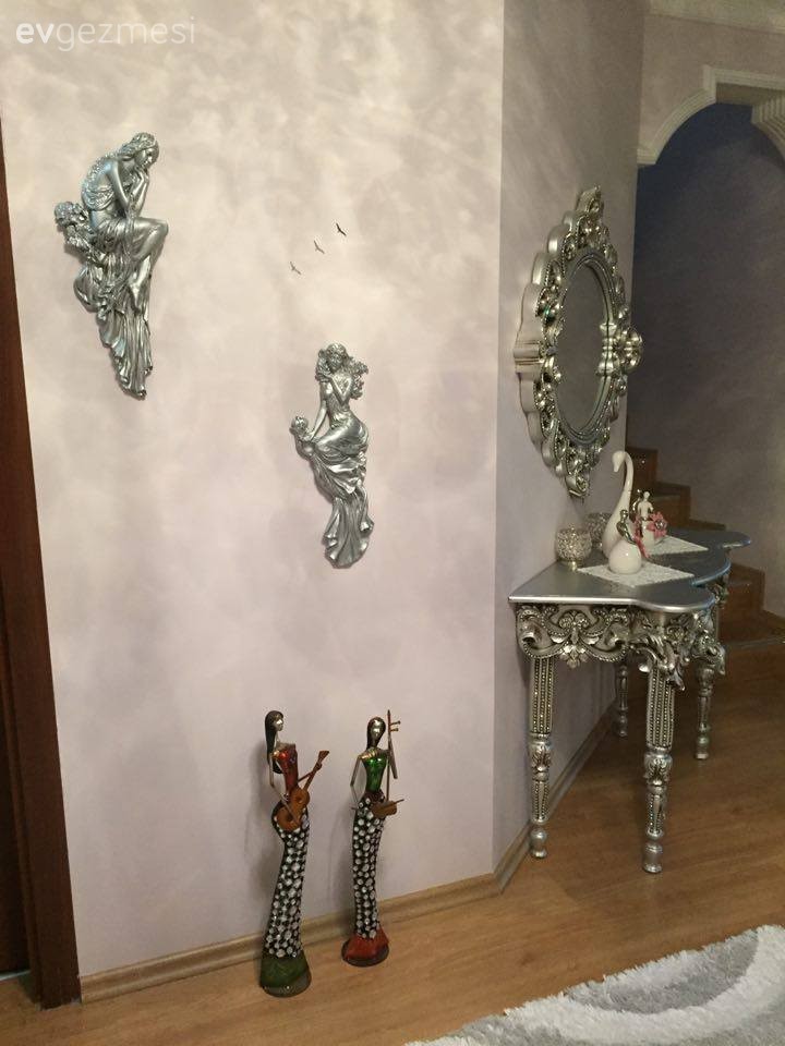 Antre, Ayna, Dresuar