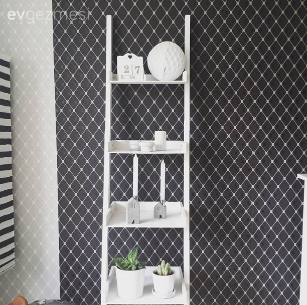 Sema Hanım'ın siyah-beyaz vurgulu İskandinav stil evi..