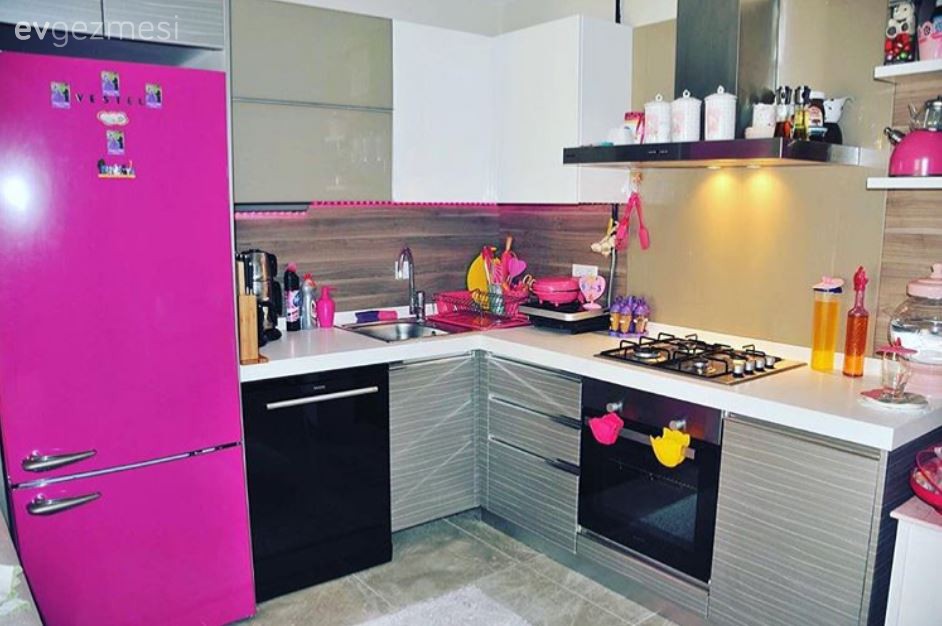 Sümeyye hanımın uyumlu seçimlerle, genç ve dinamik evi..