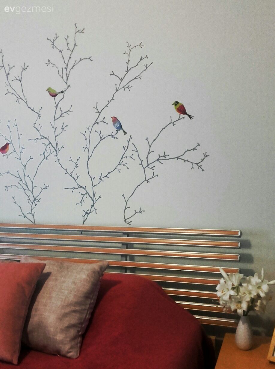 Burcu hanımın doğal ve sıcak bir havası olan, harika evi..