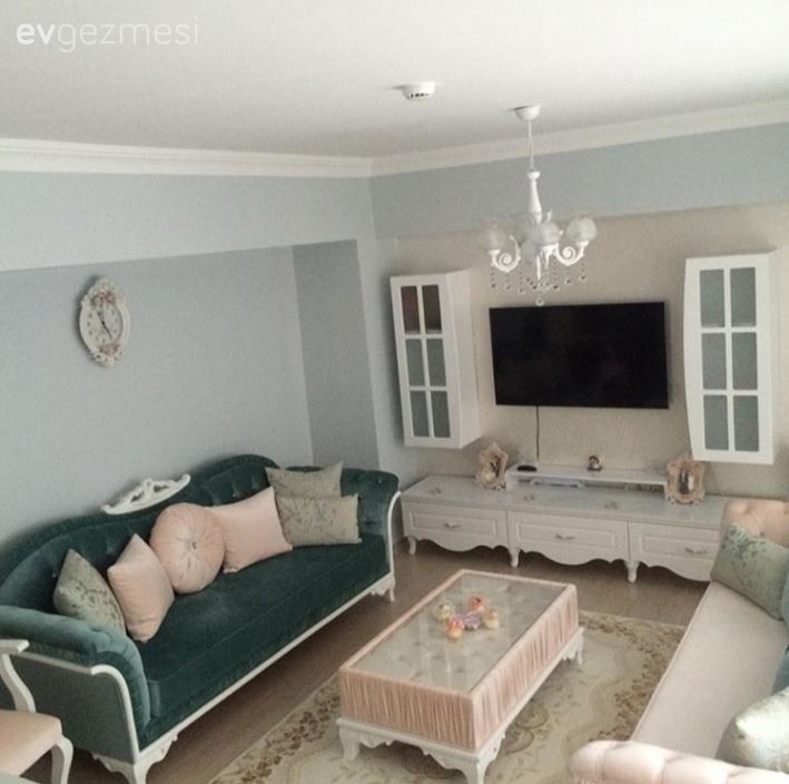 Pembe, Puf, Salon, Tv ünitesi, Yeşil