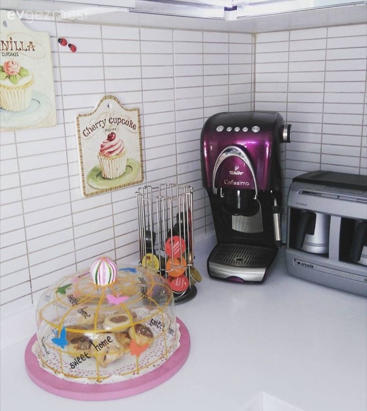 Görkem hanımın country stilde sofistike evi..