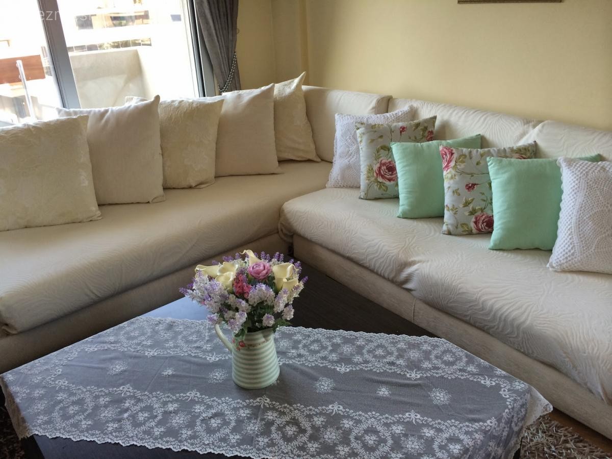 Aynı odadan aksesuar değişimleri ile bambaşka oda dekorları..