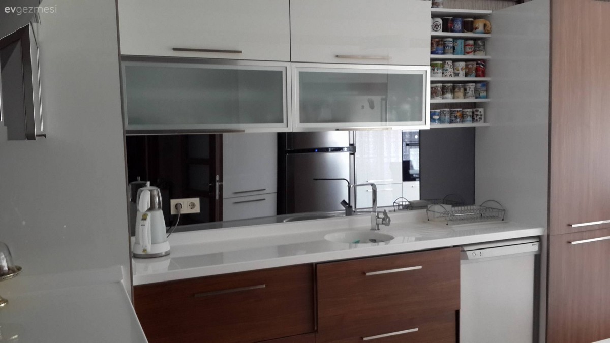 Mutfak, Tezgah arası cam