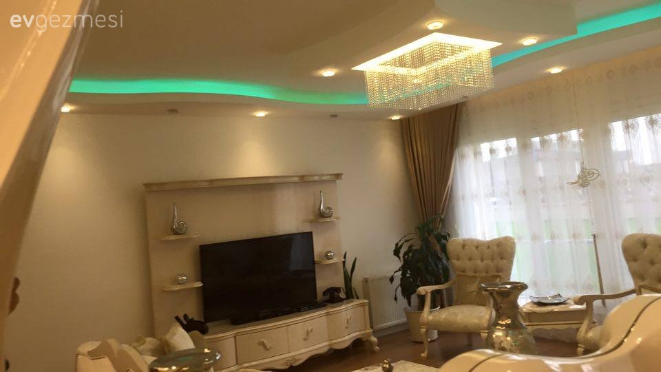 Asma tavan, Salon, Tv ünitesi