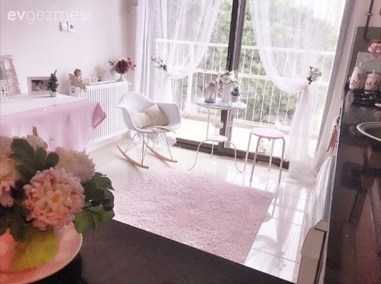 Esen hanımın modern stilde tatlı mutfağı..