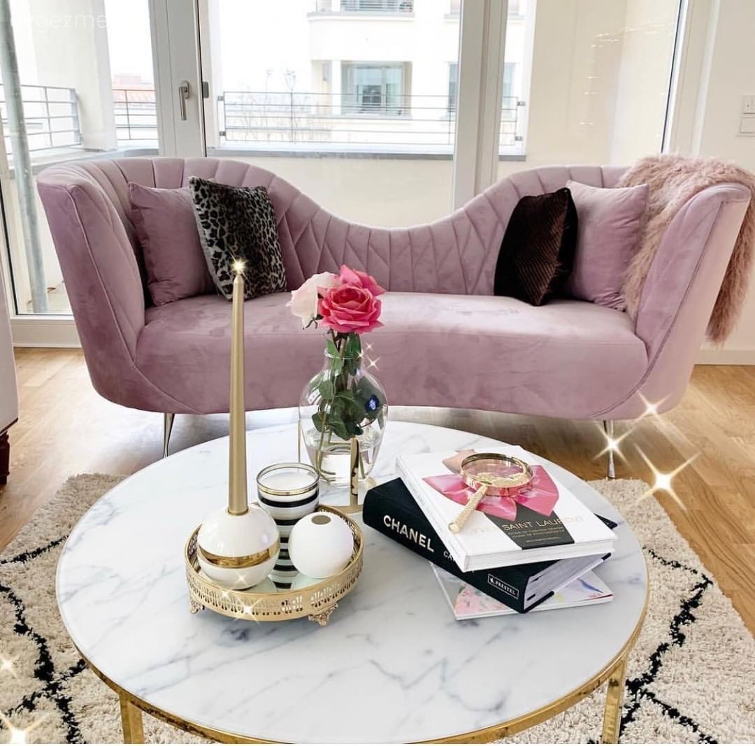 Salon, Pembe, Altın, Orta sehpa, Mermer, Mermer sehpa, Halı, Beni Ourein