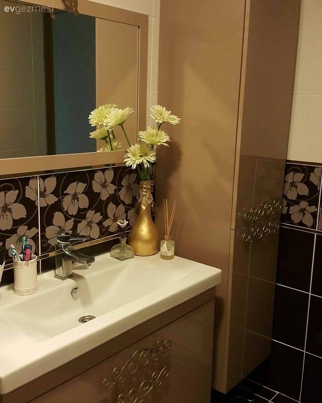 Bu Evde Uyumlu Renkler Şık Mobilyalarla Buluşuyor!